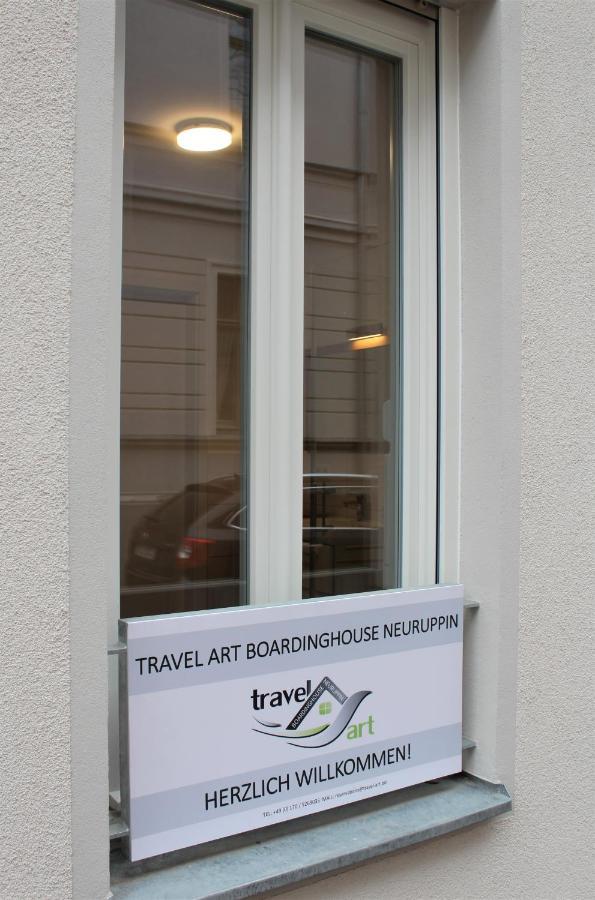 Travel Art Boardinghouse Aparthotel Neuruppin Exterior foto